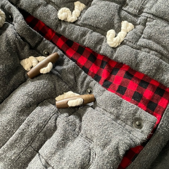Baby GAP Warm Puffer Vest - Picture 3 of 6
